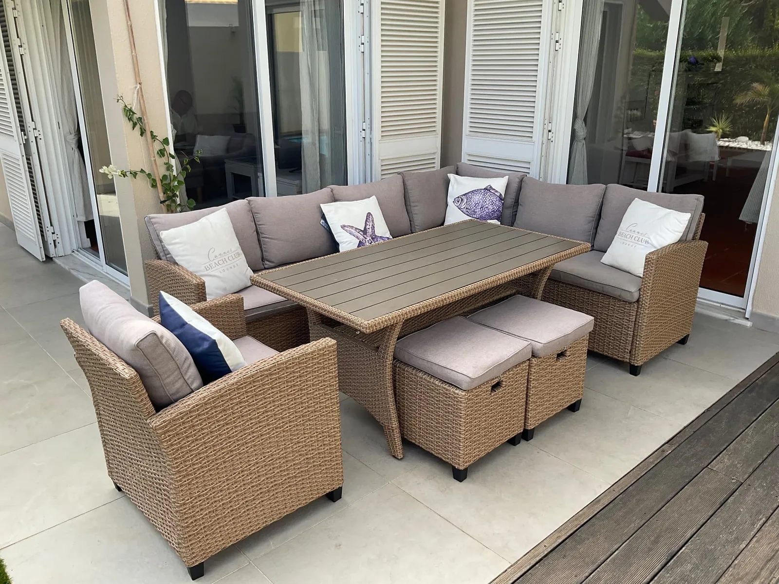 Outdoor dining — Vilamoura project